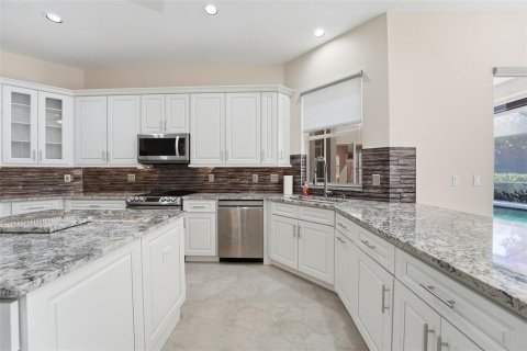 House in Nokomis, Florida 4 bedrooms, 240.9 sq.m. № 2143016 - photo 19