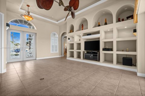 Купить виллу или дом в Кейп-Корал, Флорида 3 спальни, 225.38м2, № 2006724 - фото 11