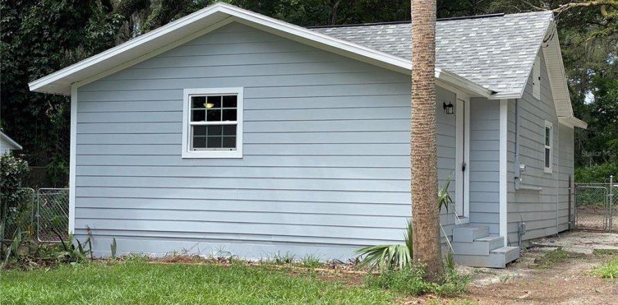 Villa ou maison à Zephyrhills, Floride 3 chambres, 84.36 m2 № 1829316