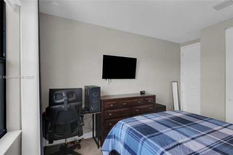 House in Lake Worth, Florida 4 bedrooms, 223.89 sq.m. № 1889693 - photo 30