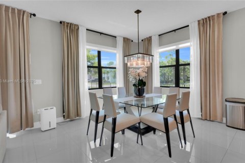 House in Lake Worth, Florida 4 bedrooms, 223.89 sq.m. № 1889693 - photo 7