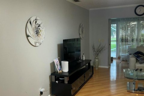 Снять в аренду квартиру в Бока-Ратон, Флорида 3 комнаты, 123.75м2, № 2083523 - фото 11