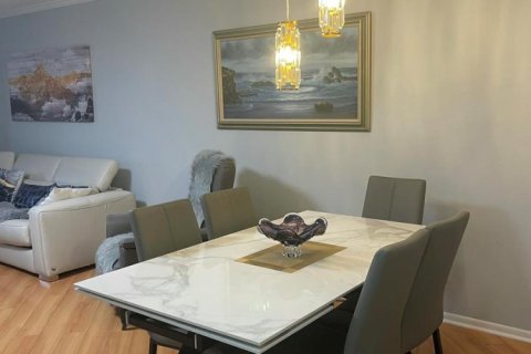 Снять в аренду квартиру в Бока-Ратон, Флорида 3 комнаты, 123.75м2, № 2083523 - фото 9