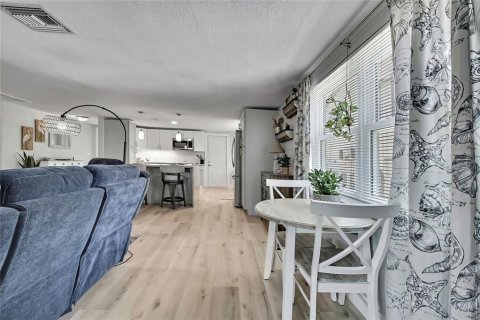 Villa ou maison à vendre à Hudson, Floride: 2 chambres, 112.6 m2 № 1853238 - photo 18