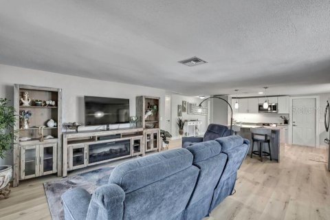 Villa ou maison à vendre à Hudson, Floride: 2 chambres, 112.6 m2 № 1853238 - photo 17