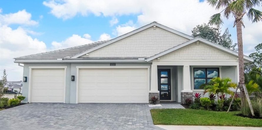 House in Venice, Florida 4 bedrooms, 221.76 sq.m. № 1548362