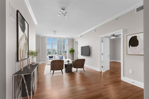 Condo in Tampa, Florida, 2 bedrooms  № 2345317 - photo 12