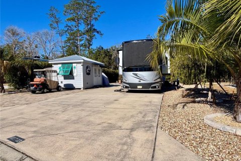 Land in Silver Springs Shores, Florida № 2118176