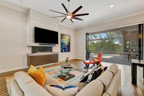 House in Bradenton, Florida 3 bedrooms, 262.08 sq.m. № 1845283 - photo 15