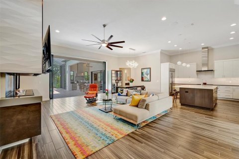 House in Bradenton, Florida 3 bedrooms, 262.08 sq.m. № 1845283 - photo 6