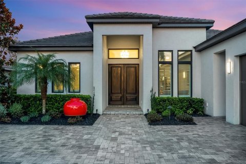 House in Bradenton, Florida 3 bedrooms, 262.08 sq.m. № 1845283 - photo 4