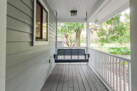House in Lutz, Florida 4 bedrooms, 464.14 sq.m. № 1873624 - photo 8