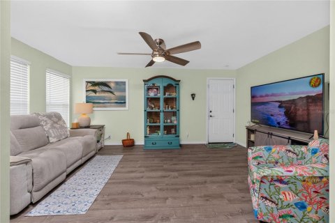 Villa ou maison à vendre à Rotonda, Floride: 4 chambres, 161.56 m2 № 2196993 - photo 6