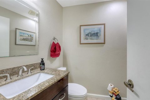 House in Sarasota, Florida 4 bedrooms, 278.89 sq.m. № 1843864 - photo 30