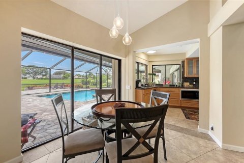 House in Sarasota, Florida 4 bedrooms, 278.89 sq.m. № 1843864 - photo 23