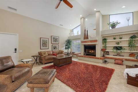 House in Sarasota, Florida 4 bedrooms, 278.89 sq.m. № 1843864 - photo 15
