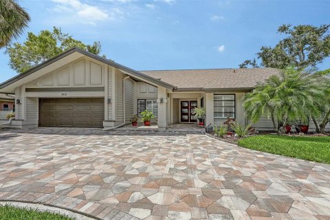 House in Sarasota, Florida 4 bedrooms, 278.89 sq.m. № 1843864 - photo 1