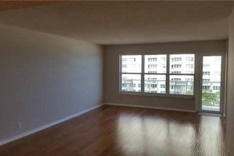Copropriété à vendre à Fort Lauderdale, Floride: 2 chambres, 133.31 m2 № 2243344 - photo 15
