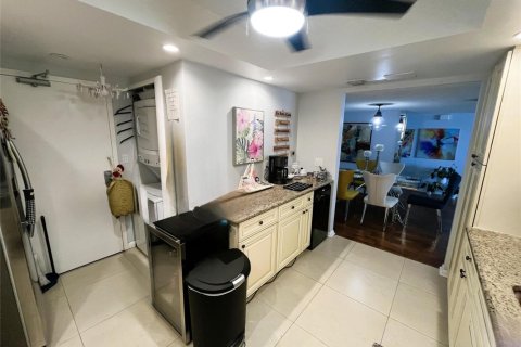 Copropriété à vendre à Fort Lauderdale, Floride: 2 chambres, 133.31 m2 № 2243344 - photo 11