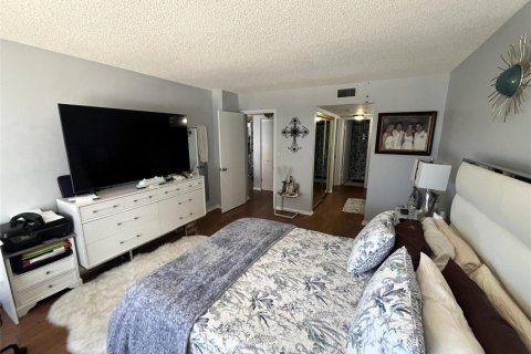 Copropriété à vendre à Fort Lauderdale, Floride: 2 chambres, 133.31 m2 № 2243344 - photo 25