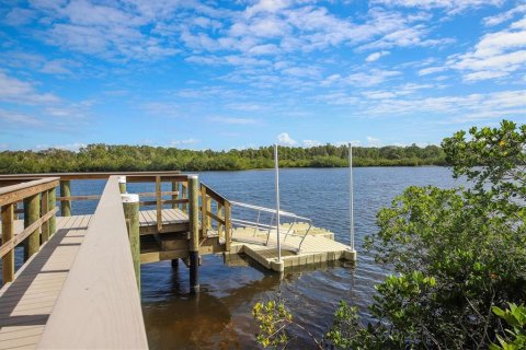 Townhouse in Placida, Florida 3 bedrooms, 213.12 sq.m. № 2103231 - photo 21