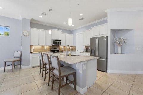 Townhouse in Placida, Florida 3 bedrooms, 213.12 sq.m. № 2103231 - photo 5