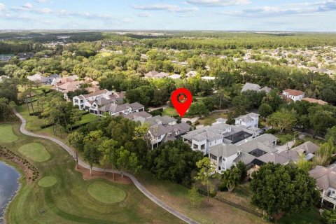 House in Orlando, Florida 4 bedrooms, 267.28 sq.m. № 2214170 - photo 3
