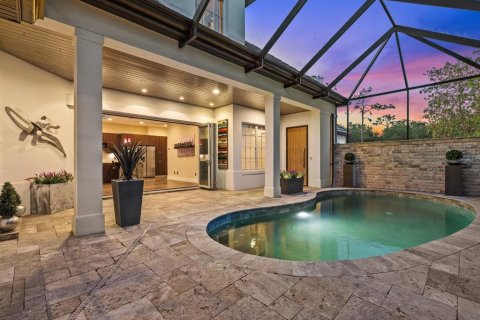 House in Orlando, Florida 4 bedrooms, 267.28 sq.m. № 2214170 - photo 8