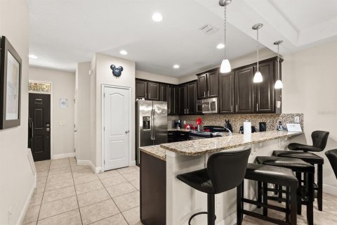 Touwnhouse à vendre à Davenport, Floride: 3 chambres, 151.62 m2 № 2148347 - photo 5