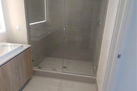 Купить кондоминиум в Авентура, Флорида 1 спальня, 87.05м2, № 1992415 - фото 9