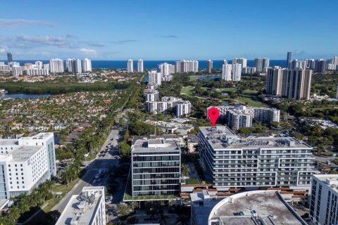 Condo in Aventura, Florida, 1 bedroom  № 1992415 - photo 23