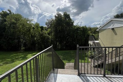 Condo in Lakeland, Florida, 3 bedrooms  № 1915724 - photo 2