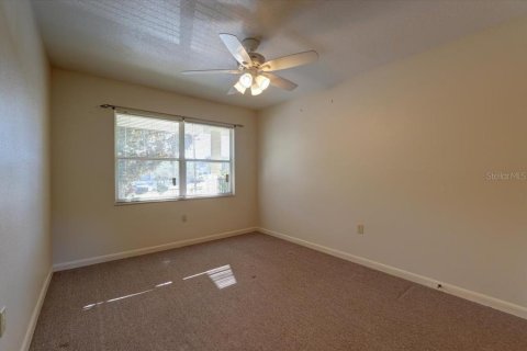 Condo in Lakeland, Florida, 3 bedrooms № 1915724 - photo 23