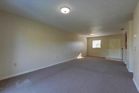Condo in Lakeland, Florida, 3 bedrooms № 1915724 - photo 14