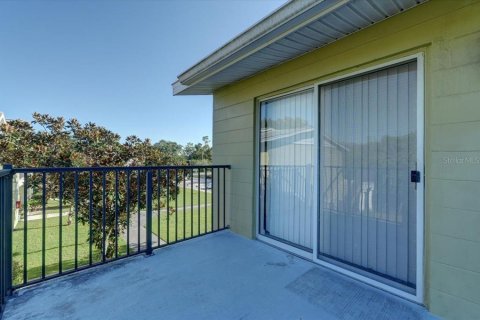 Condo in Lakeland, Florida, 3 bedrooms № 1915724 - photo 28