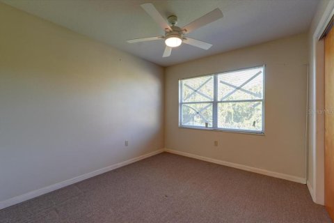 Condo in Lakeland, Florida, 3 bedrooms № 1915724 - photo 24