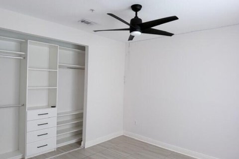 Townhouse in Boca Raton, Florida 3 bedrooms, 216.83 sq.m. № 2420797 - photo 24