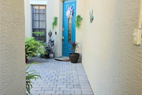 House in Orlando, Florida 5 bedrooms, 233.56 sq.m. № 1642418 - photo 4