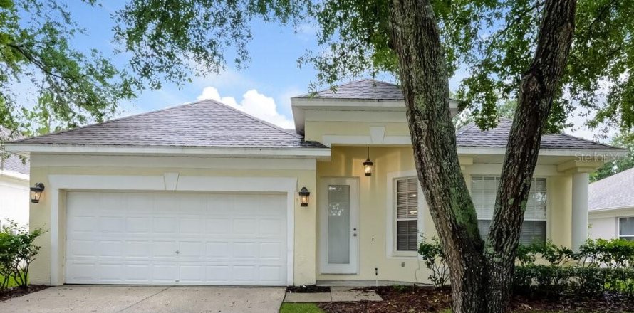 House in Lutz, Florida 3 bedrooms, 170.94 sq.m. № 1873166