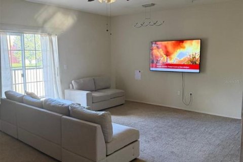 Condo in Lake Mary, Florida, 2 bedrooms  № 1810596 - photo 7