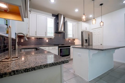 House in Kissimmee, Florida 3 bedrooms, 198.07 sq.m. № 2344952 - photo 7