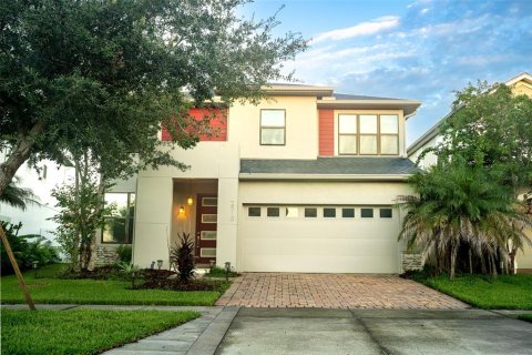 House in Kissimmee, Florida 3 bedrooms, 198.07 sq.m. № 2344952