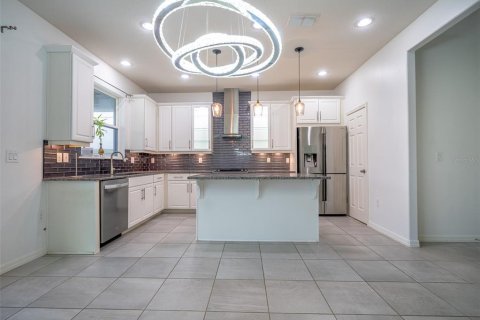 House in Kissimmee, Florida 3 bedrooms, 198.07 sq.m. № 2344952 - photo 6