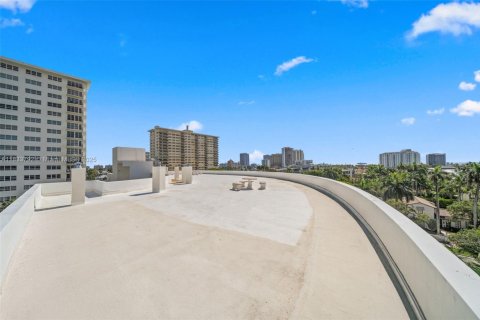 Condominio en venta en Fort Lauderdale, Florida, 1 dormitorio, 117.52 m2 № 1834313 - foto 12