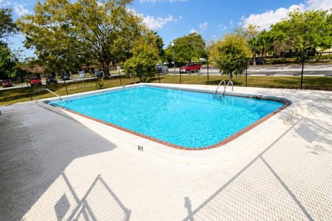 Copropriété à louer à Clearwater, Floride: 1 chambre, 46.45 m2 № 2214097 - photo 12