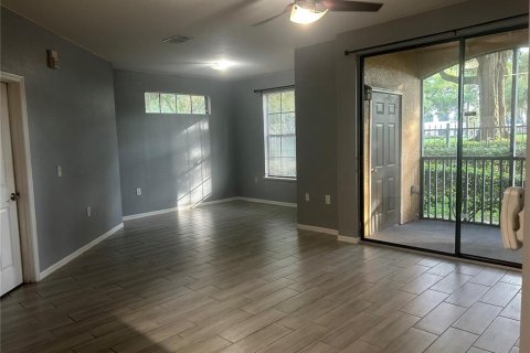 Copropriété à louer à Orlando, Floride: 2 chambres, 104.42 m2 № 2388806 - photo 2