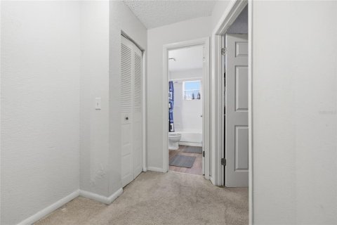 Commercial property in Gainesville, Florida 8 bedrooms, 87.51 sq.m. № 2323311 - photo 19