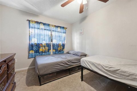 Commercial property in Gainesville, Florida 8 bedrooms, 87.51 sq.m. № 2323311 - photo 26