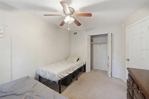 Commercial property in Gainesville, Florida 8 bedrooms, 87.51 sq.m. № 2323311 - photo 27