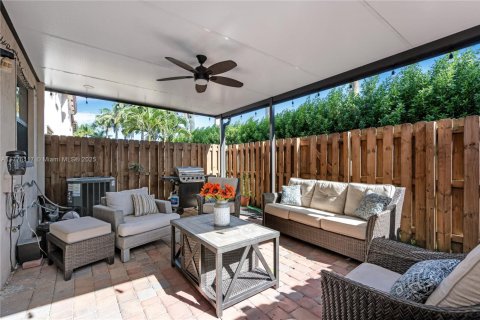 Touwnhouse à vendre à Homestead, Floride: 3 chambres, 164.44 m2 № 1693154 - photo 23
